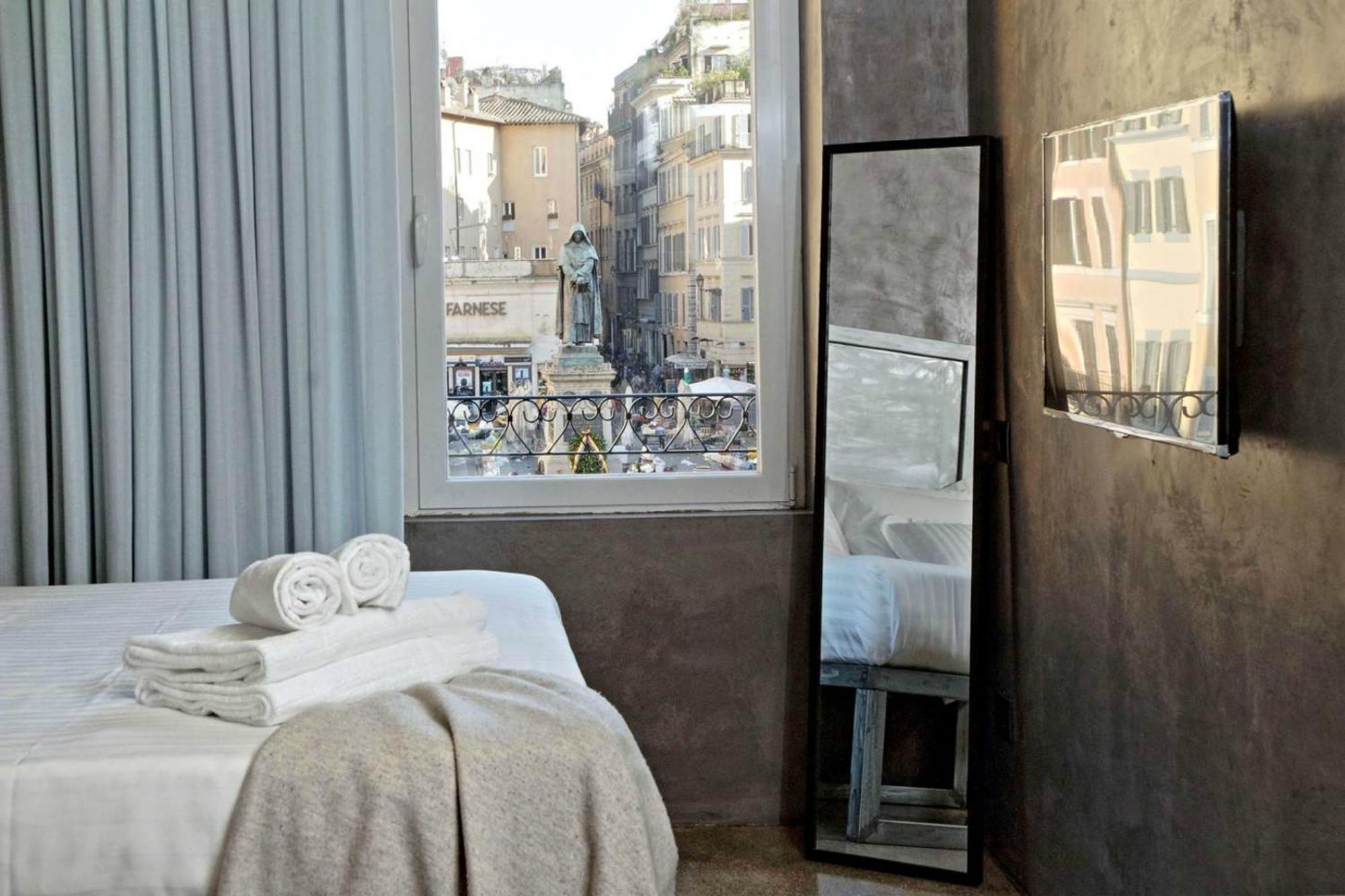 Quarto Duplo Superior com Vista para a Cidade
